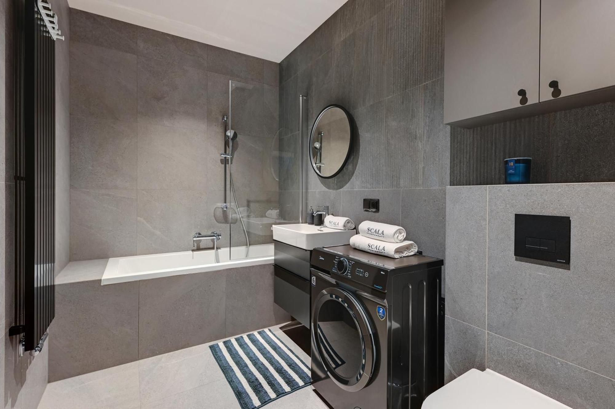 Scala 60C City Center Apartments By Lion Apartments グダニスク エクステリア 写真